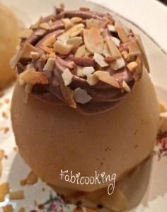 Poires pochées et ganache montée au chocolat Poires pochées et ganache montée au chocolat