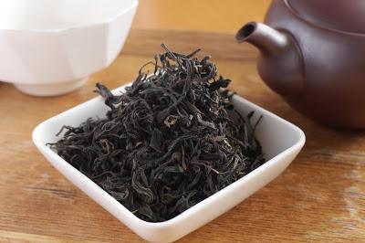 Thé noir de Sashima et le cultivar Izumi
