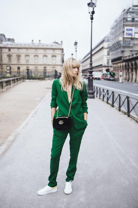 THE GREEN SUIT