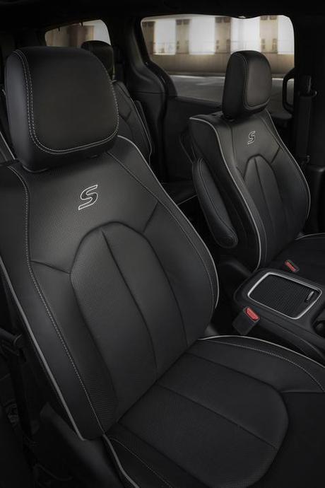 Chrysler Pacifica S 2018 Chrysler Pacifica S 2018