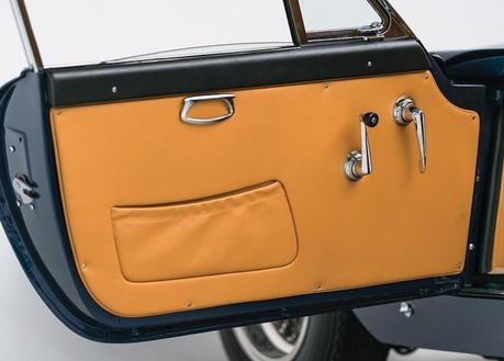 2 millions de dollars pour s’offrir cette magnifique Ferrari 250 GT/L