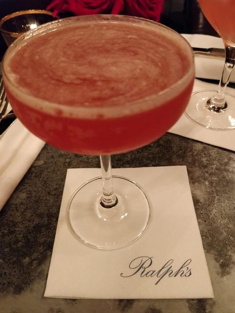 Ralph’s Bar, un bar à l’atmosphère cosy et raffinée.