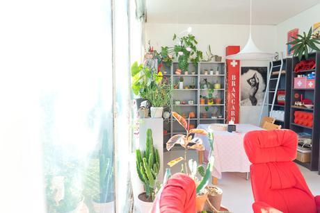 Un bâtiment industriel converti en habitation par la fondatrice d’Urban jungle bloggers