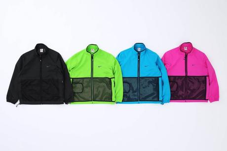 La collaboration Nike Air Humara x Supreme débarque ce jeudi La collaboration Nike Air Humara x Supreme débarque ce jeudi