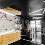 Velo7, une boutique-atelier réalisée par le studio d’architecture mode:lina