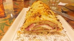 Roulé de pommes de terre au jambon et à la mozzarella (recette Companion) Roulé de pommes de terre au jambon et à la mozzarella (recette Companion)