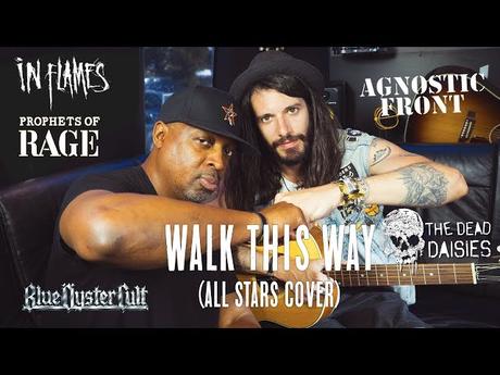 Various Artists – Walk This Way (RUN DMC/Aerosmith cover) – Hellfest 2017