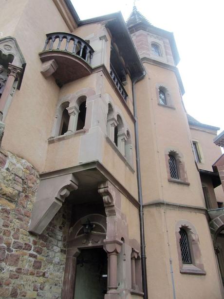 La France - Eguisheim, sa chapelle, son château et son église