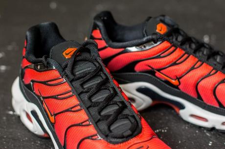 Nike Air Max Plus Team Orange Black 852630-023
