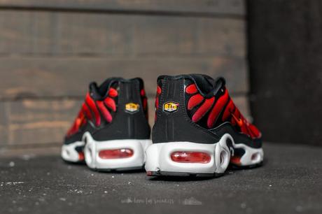 Nike Air Max Plus Team Orange Black 852630-023