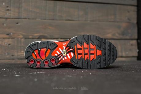 Nike Air Max Plus Team Orange Black 852630-023