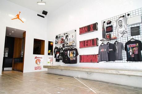 Aleali May x Jordan Brand Pop Up Store chez Undefeated Aleali May pop up