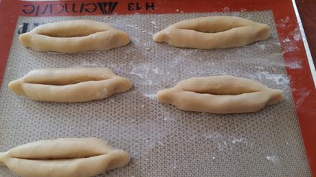 Navettes de Marseille à la Fleur d'Oranger. Cliquer sur les flèches pour voir le déroulement de la recette
