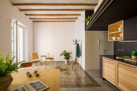 Le thème végétal domine la décoration de cet appartement de Barcelone