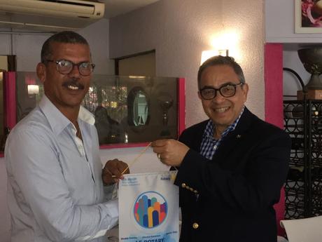 Le Gouverneur du District 7030 du Rotary visite la Guadeloupe. Le Gouverneur du District 7030 du Rotary visite la Guadeloupe.