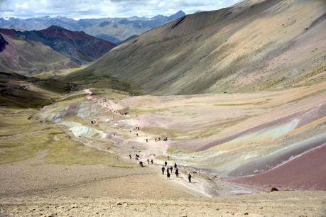 J’ai gravi un sommet à 5100 mètres d’altitude (Rainbow Mountain – Pérou)