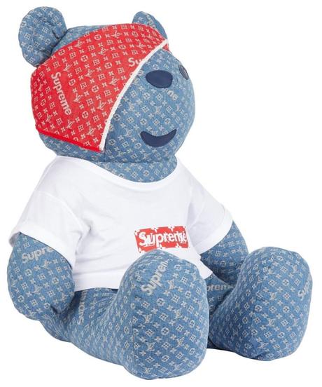 Un ours en peluche Louis Vuitton x Supreme - Paperblog