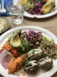 C’est trop bon ! La cuisine israélienne de Salatim à Paris, dans le 2ème