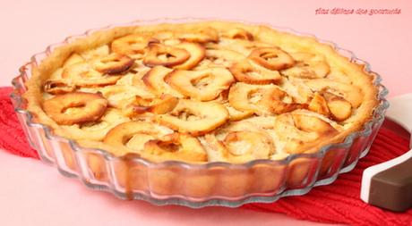 TARTE AMANDINE AUX POMMES ET A LA CANNELLE TARTE AMANDINE AUX POMMES ET A LA CANNELLE