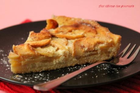 TARTE AMANDINE AUX POMMES ET A LA CANNELLE TARTE AMANDINE AUX POMMES ET A LA CANNELLE