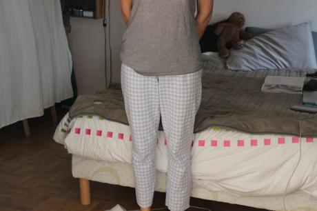 Revue couture : le pantalon février de Charlotte Auzou Revue couture : le pantalon février de Charlotte Auzou