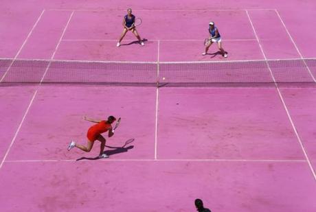 Le Top 10 des courts de tennis les plus insolites 2037301_rc3441-tennis-fra-open-roland-garros-307101-01-02-522x351