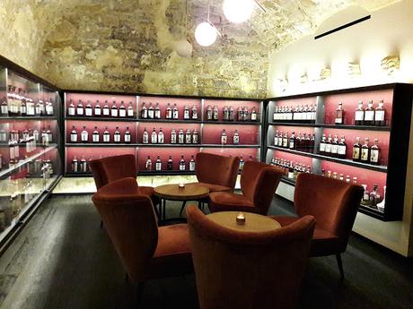 Brèves parisiennes #1 Shopping whisky Giovanni Rana La Maison du Whisky Cellar Book 2018 Microsoft Surface Laptop Ordinateur portable