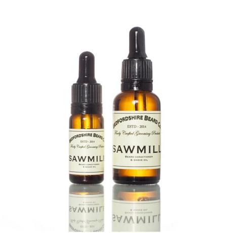 Protéger sa barbe en hiver avec un huile à barbe de qualité - Guide Appliquez une huile à barbe pour protéger sa barbe en hiver