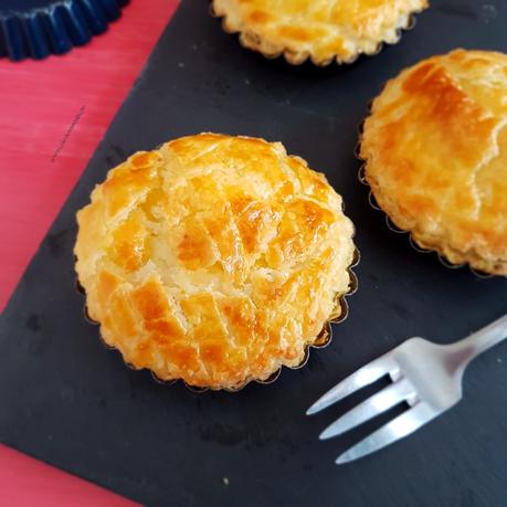 Tourtes feuilletées aux oeufs