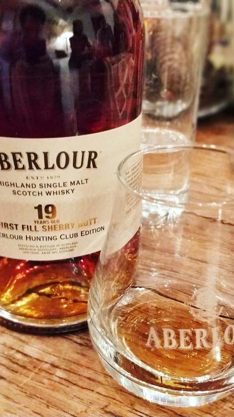 ABERLOUR 19 ANS : TRIPLE CASK, la première expression de la Maison Aberlour issue d’une triple maturation ABERLOUR 19 ANS : TRIPLE CASK, la première expression de la Maison Aberlour issue d’une triple maturation