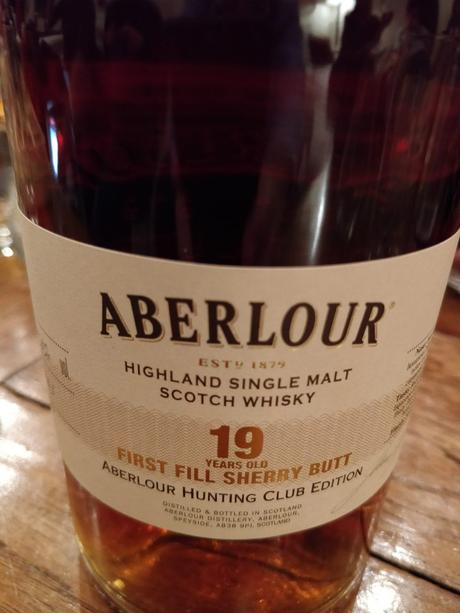 ABERLOUR 19 ANS : TRIPLE CASK, la première expression de la Maison Aberlour issue d’une triple maturation ABERLOUR 19 ANS : TRIPLE CASK, la première expression de la Maison Aberlour issue d’une triple maturation