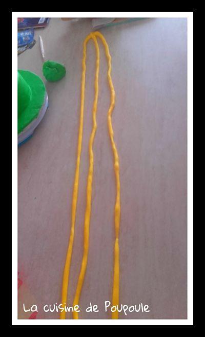 Tuto gâteau Raiponce (Molly cake au chocolat ganache framboise)