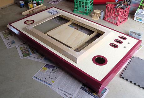 Il fabrique une version XXL de son jeu électronique d’enfance Il fabrique une version XXL de son jeu électronique d’enfance