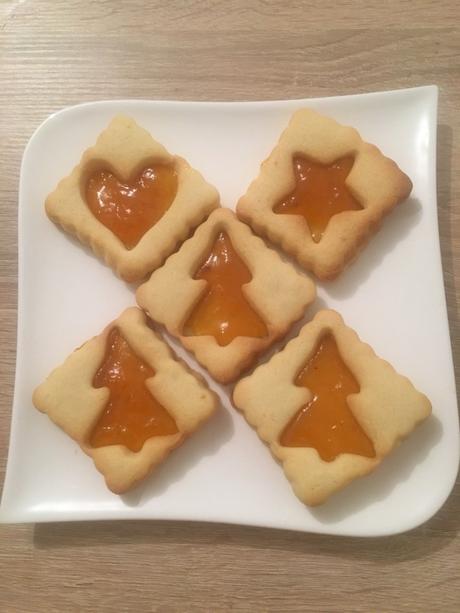 Sablés de Noël à la clémentine ! Sablés de Noël à la clémentine !