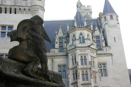 Château Pierrefonds monument historique le CMN monuments nationaux monuments en mouvement Viollet-le-Duc Moyen-Age