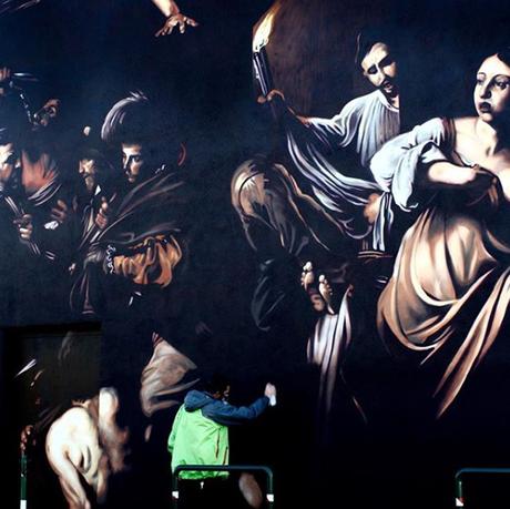 Rome : une œuvre du Caravage devient un gigantesque street art