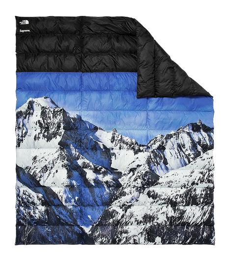 La collection FW17 Supreme x The North Face sort ce jeudi Supreme The North Face