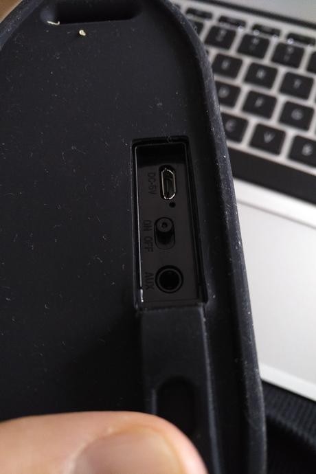 Mon avis sur l’enceinte Bluetooth Olixar ToughBeats Extérieur ! Mon avis sur l’enceinte Bluetooth Olixar ToughBeats Extérieur !