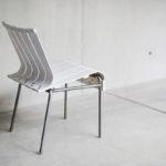 Projet Etudiant : Experimental Chair, la chaise White Stripes d’Attila Miletics
