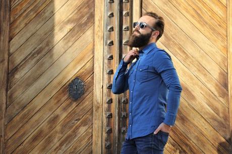 Look Les garçons facilesChemise Denim en Jersey de coton Indigo à 110€ - @Lhommetendance.fr 