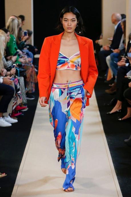 LEONARD PARIS DEFILE SS18 LEONARD PARIS DEFILE SS18