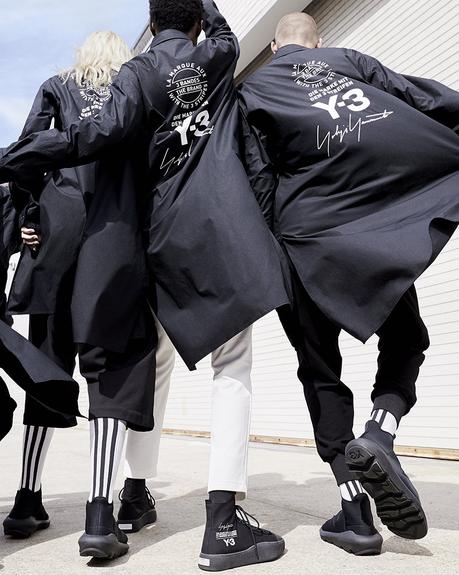 Y-3 dévoile le Lookbook du premier chapitre de sa campagne Y-3 dévoile le Lookbook du premier chapitre de sa campagne en trois parties