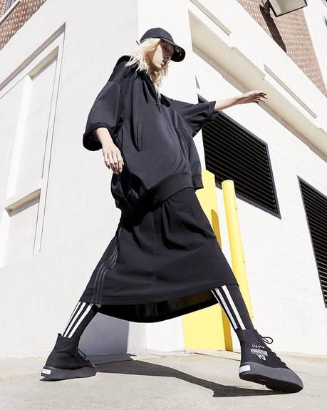 Y-3 dévoile le Lookbook du premier chapitre de sa campagne Y-3 dévoile le Lookbook du premier chapitre de sa campagne en trois parties