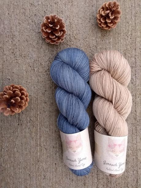 Sionnach Yarns, laines teintes de façon naturelle