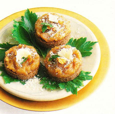 Crostini au pesto de noix Crostini au pesto de noix