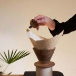 Samaná, la table de préparation liant la culture du café colombienne et mexicaine
