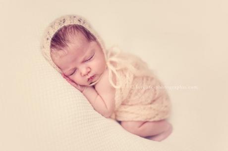Photos bébé nouveau-né en studio Versailles 78