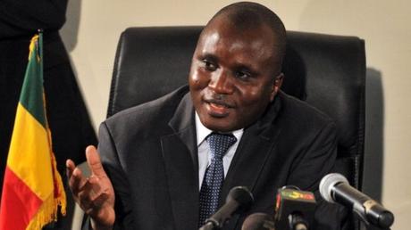 Un général affiche ses ambitions pour la présidentielle de l’année prochaine au Mali