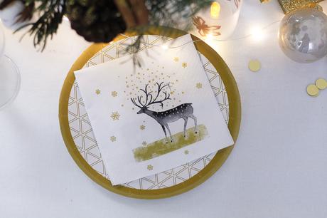 Une table de Noël en Or Une table de Noël en Or