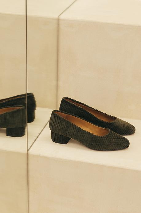 Anne Thomas se met à la chaussure Anne Thomas se met à la chaussure